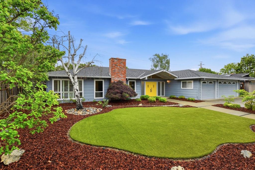 Photo of 6433 Bose Lane, San Jose, CA 95120 (MLS # ML82041114)