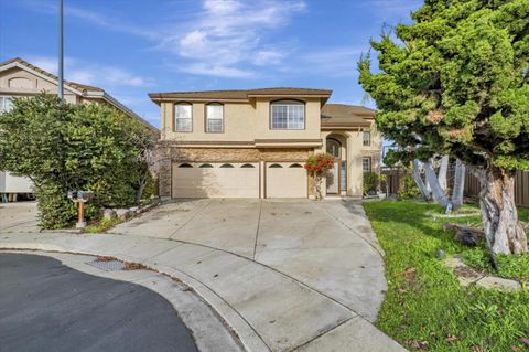 A home in San Leandro