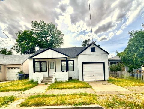 A home in Red Bluff