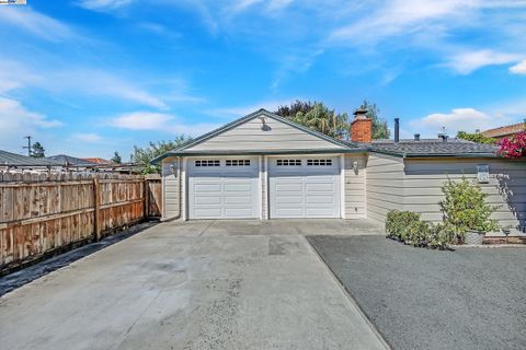 A home in San Leandro