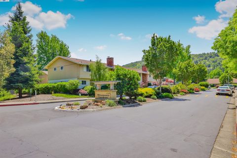 A home in Moraga