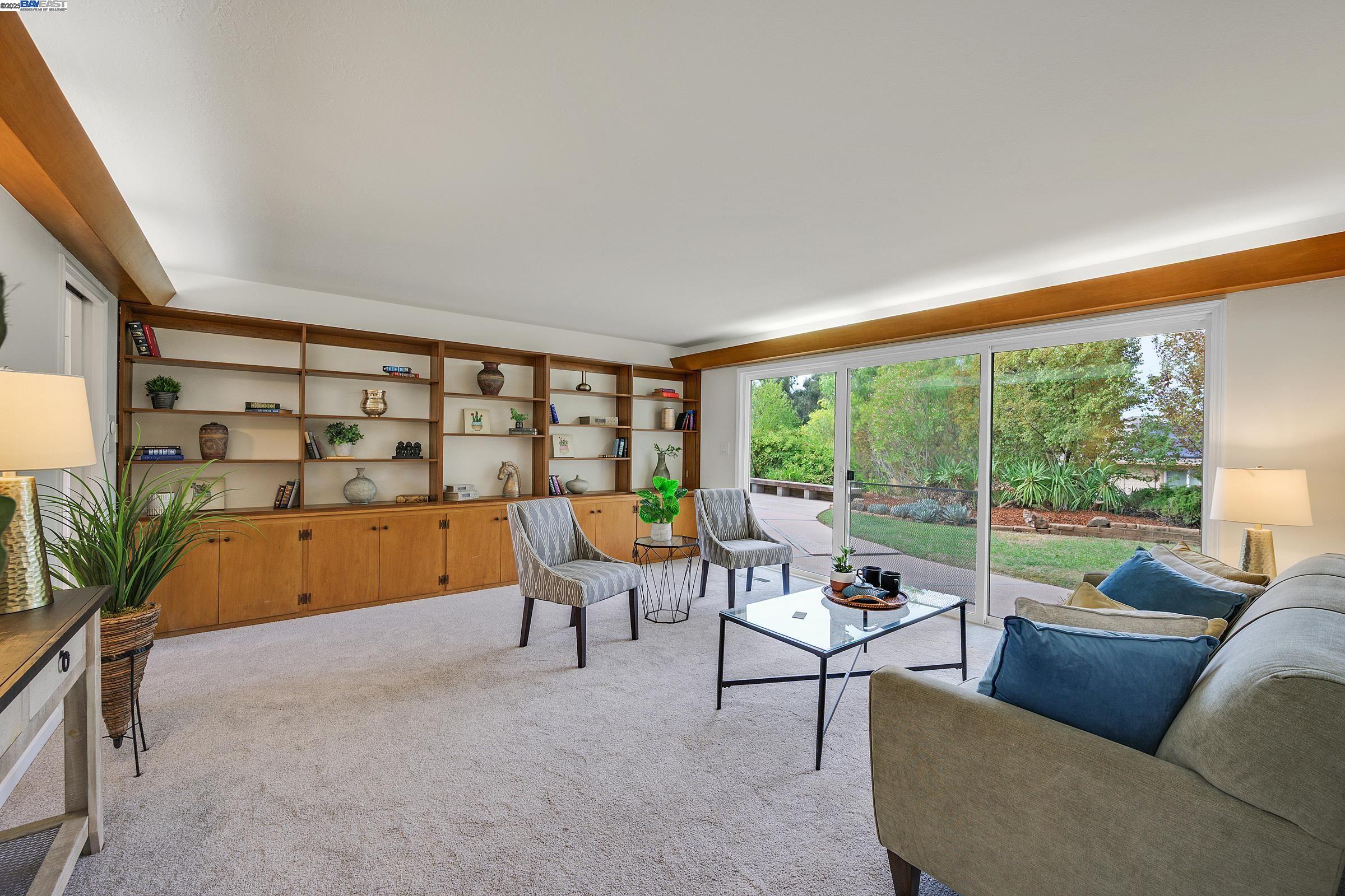 Livermore, California 94550, United States, 4 Bedrooms Bedrooms, ,3 BathroomsBathrooms,Residential,Active,219786