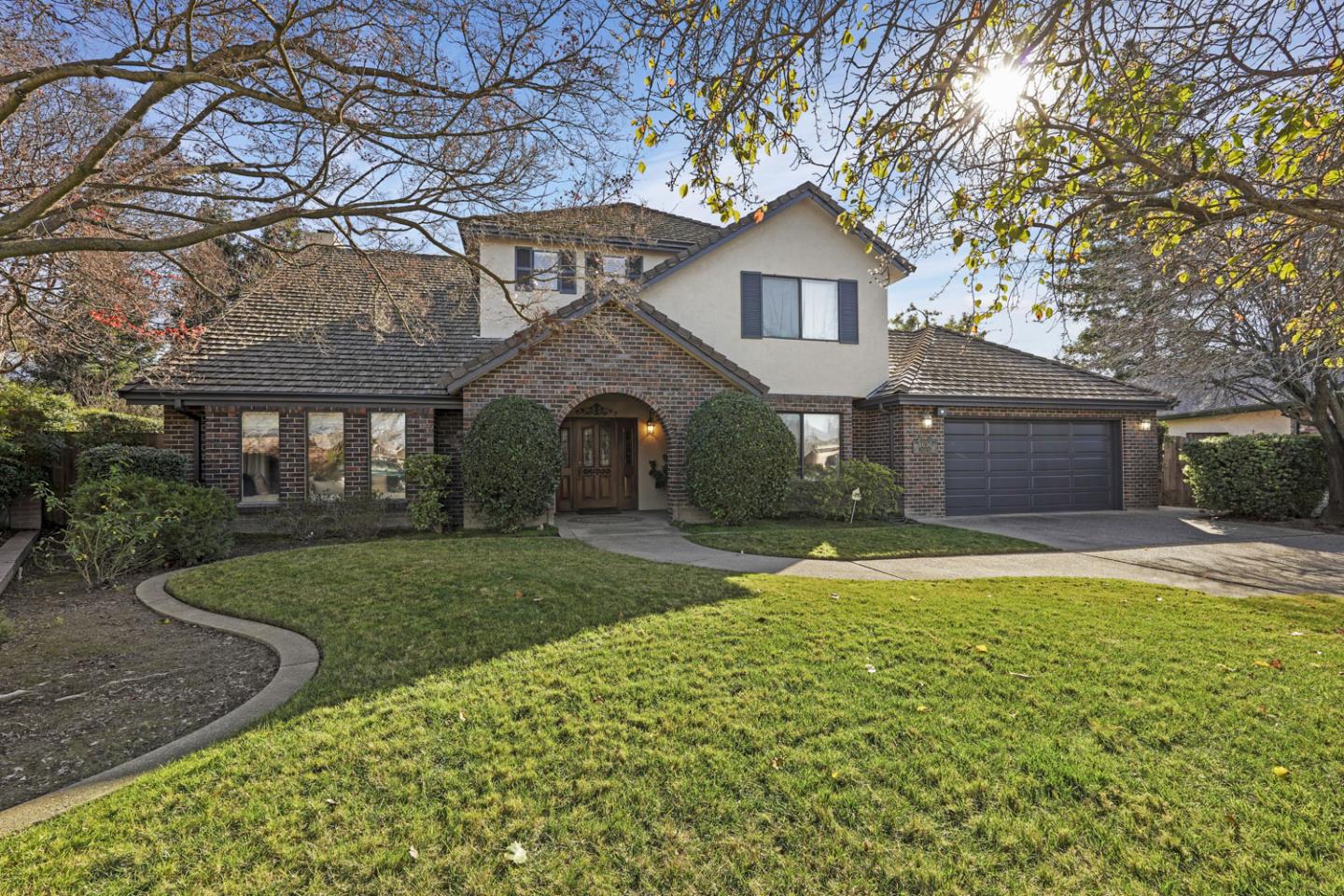 1636 Timberlake Circle