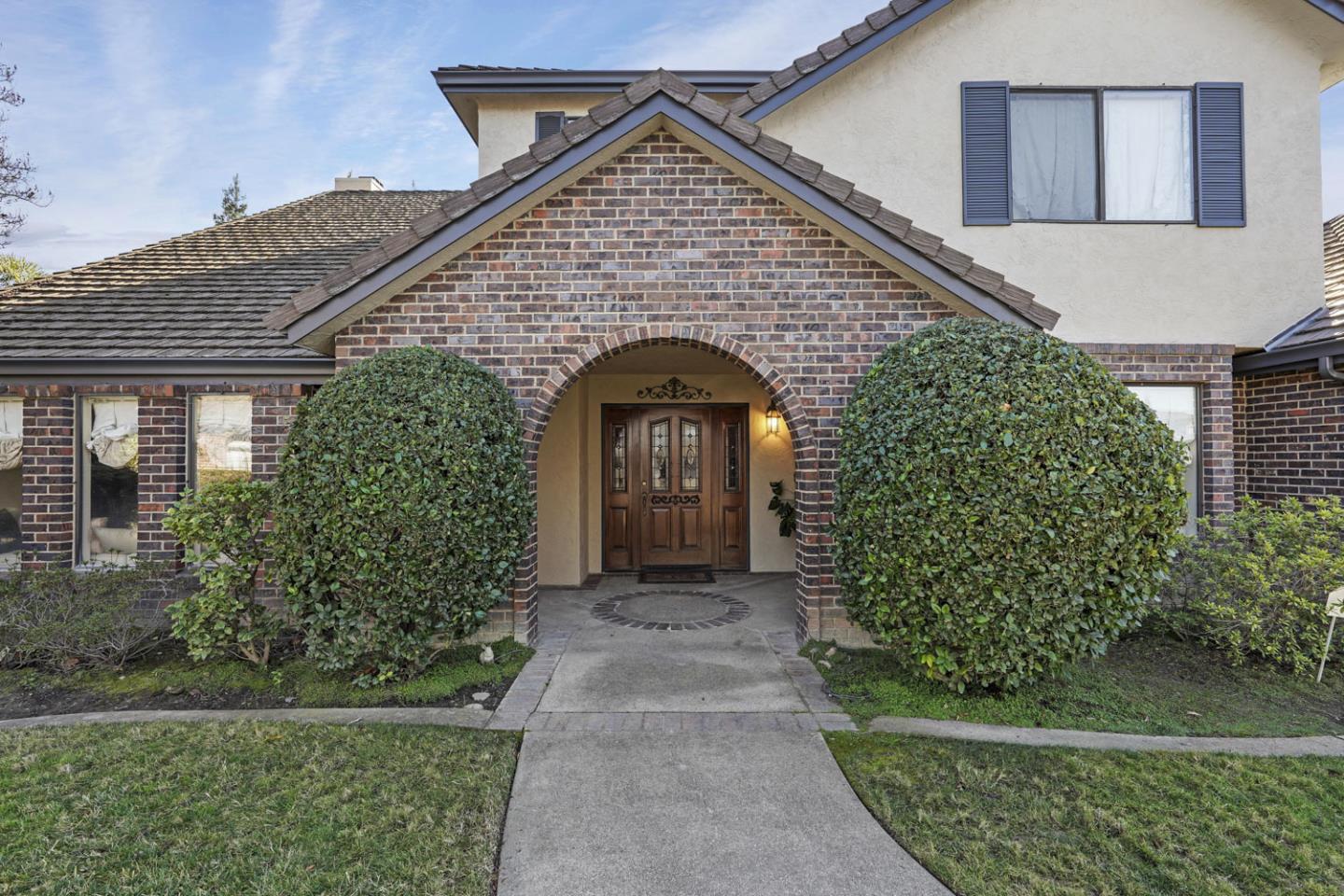 1636 Timberlake Circle