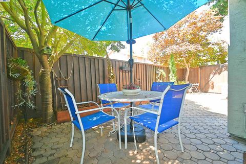 A home in San Leandro