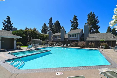 A home in San Leandro