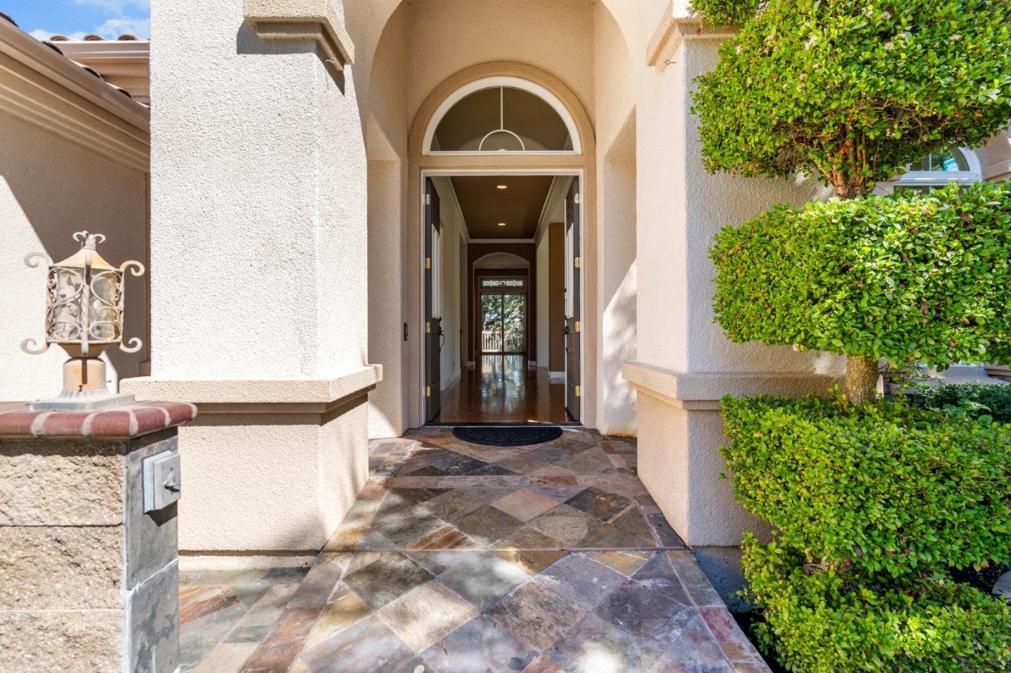 5010 Westside Drive