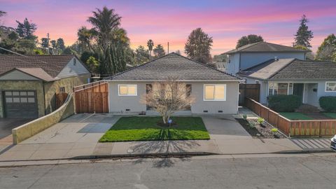 A home in Santa Cruz