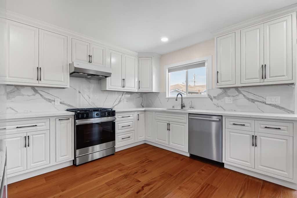 Photo of 2347 Bennington Lane, Hayward, CA 94545 (MLS # ML82058487)