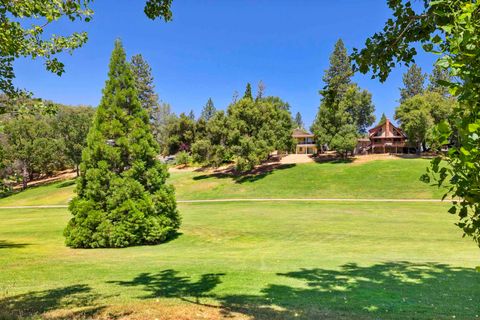 A home in Groveland