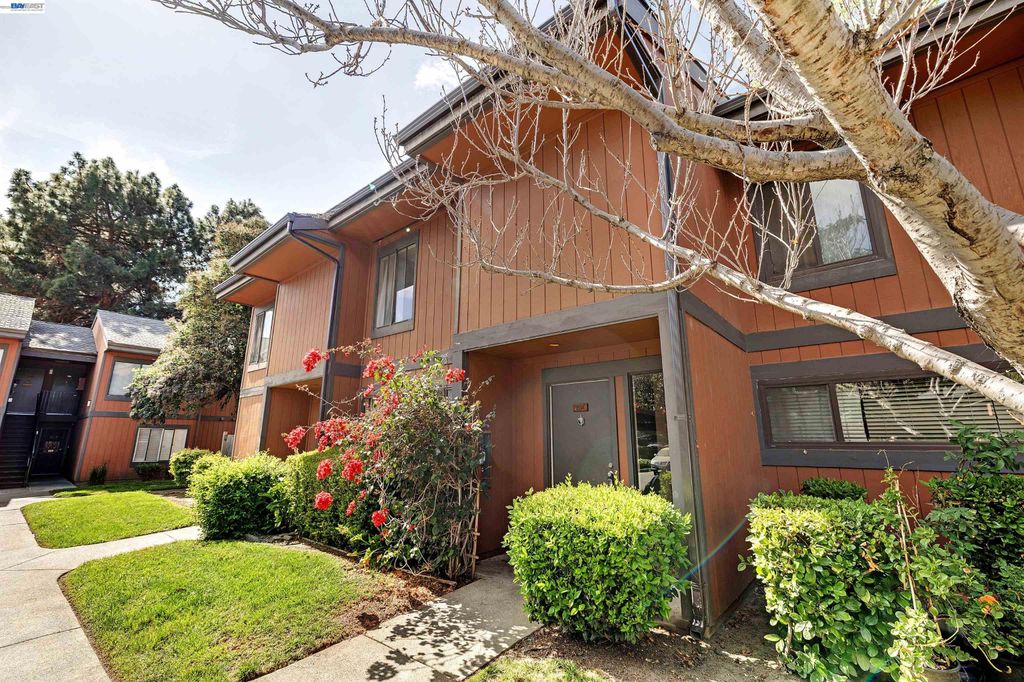 Photo of 38623 Cherry Lane #221, Fremont, CA 94536 (MLS # 41129157)