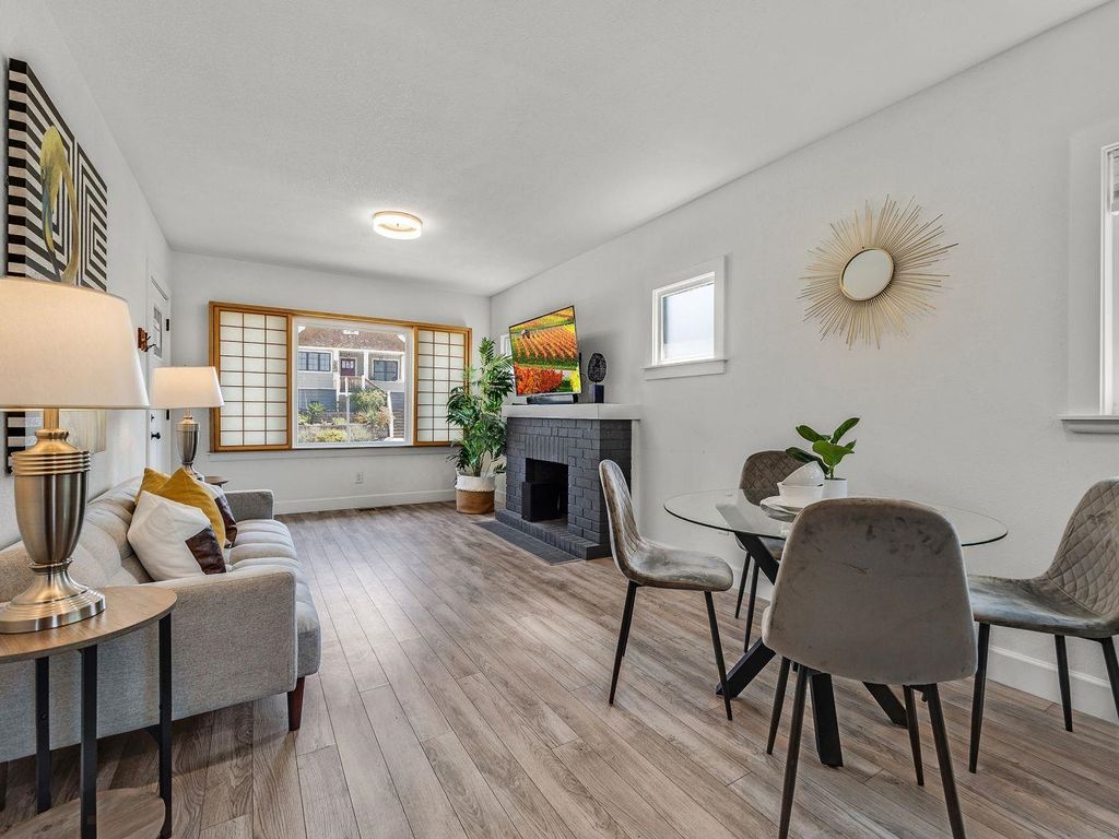 Photo of 5407 Roberts Ave, Oakland, CA 94619 (MLS # 41124379)