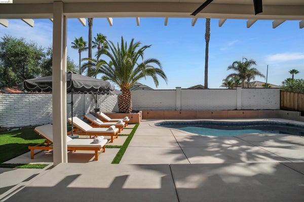 2331 NEWPORT PL S, DISCOVERY BAY, CA 94505 - Image 95107dcd9bcb1a4ba36d9332b962f8d3/1776273594