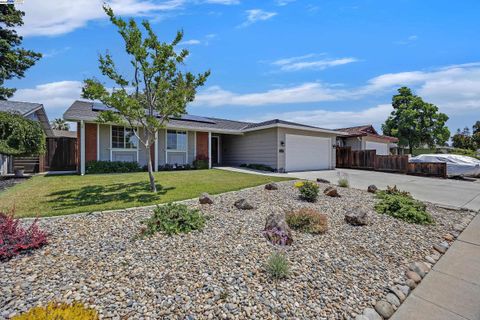 1778 El Padro Dr Livermore CA 94550
