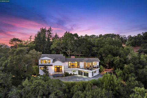 A home in Orinda