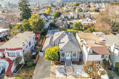 A home in San Bruno