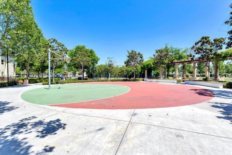 A home in Milpitas