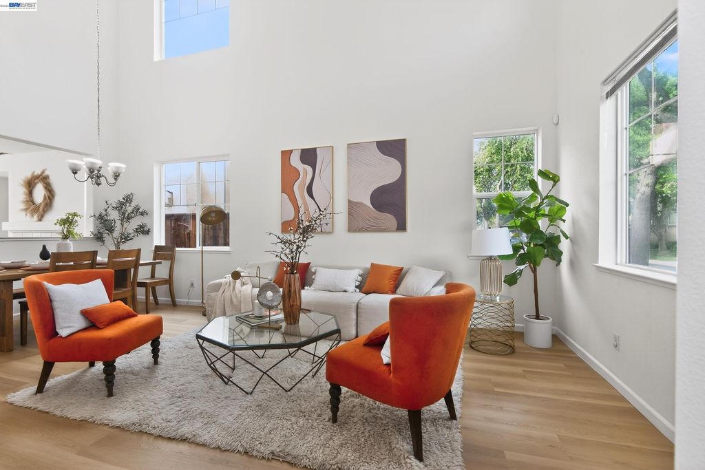 Photo of 253 Balsam St, Pittsburg, CA 94565 (MLS # 41129161)