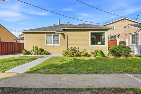 Photo of 1246 Aileen Street, San Leandro, CA 94577 (MLS # 41118707)