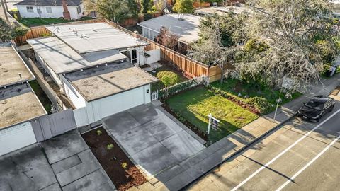 A home in San Mateo