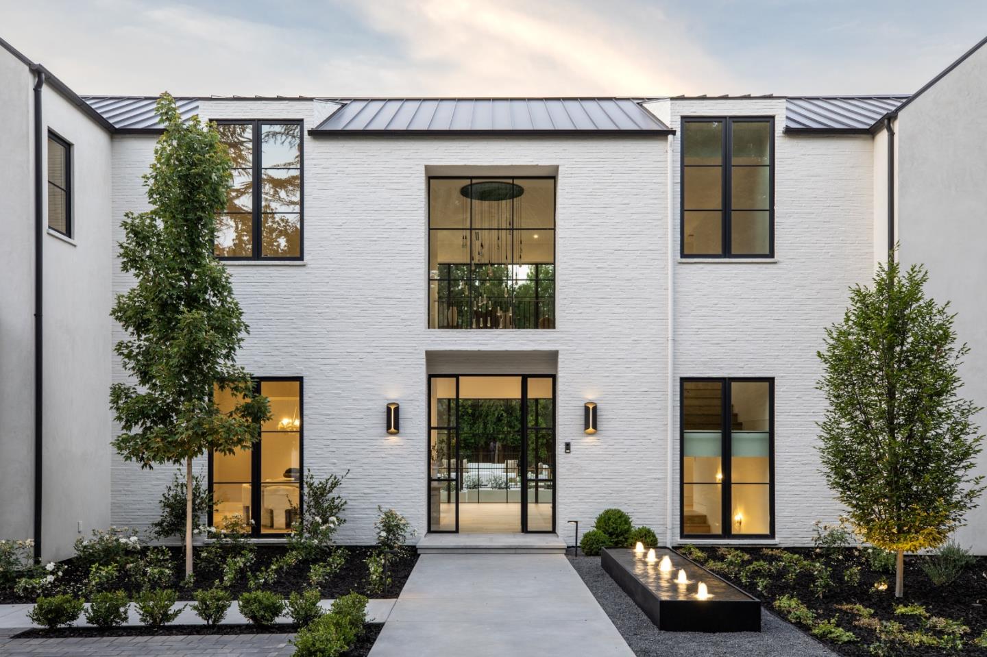 97 Santiago Avenue
