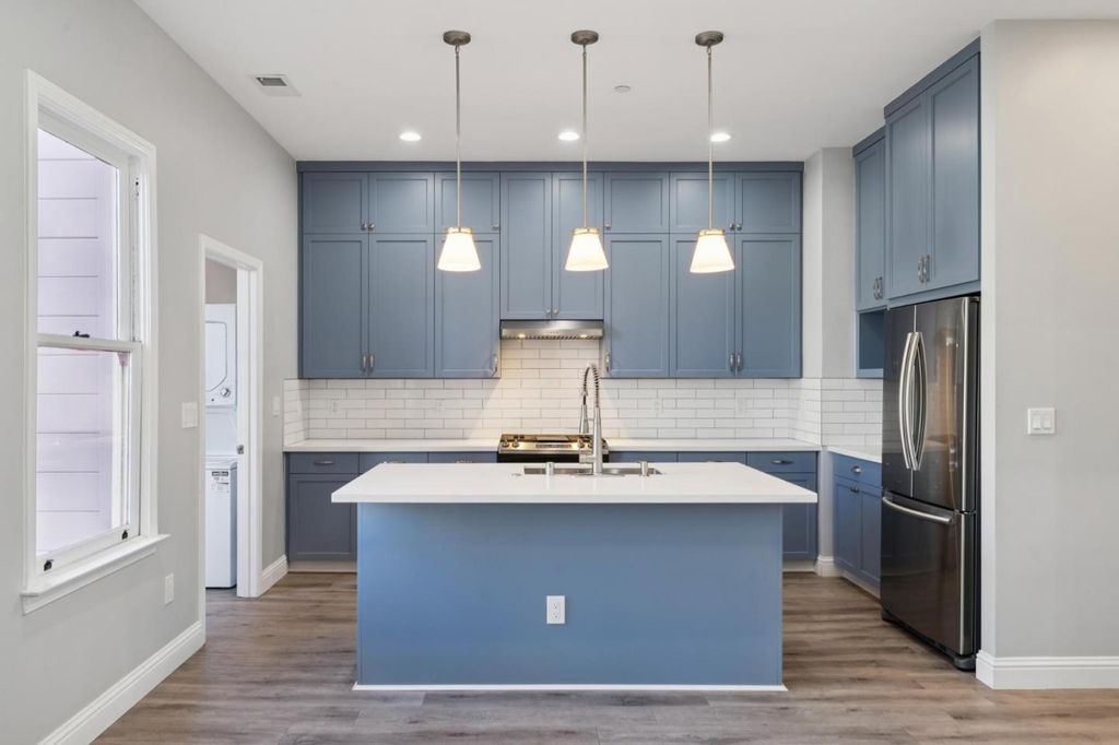 Photo of 3004 26th Street, San Francisco, CA 94110 (MLS # ML82026399)