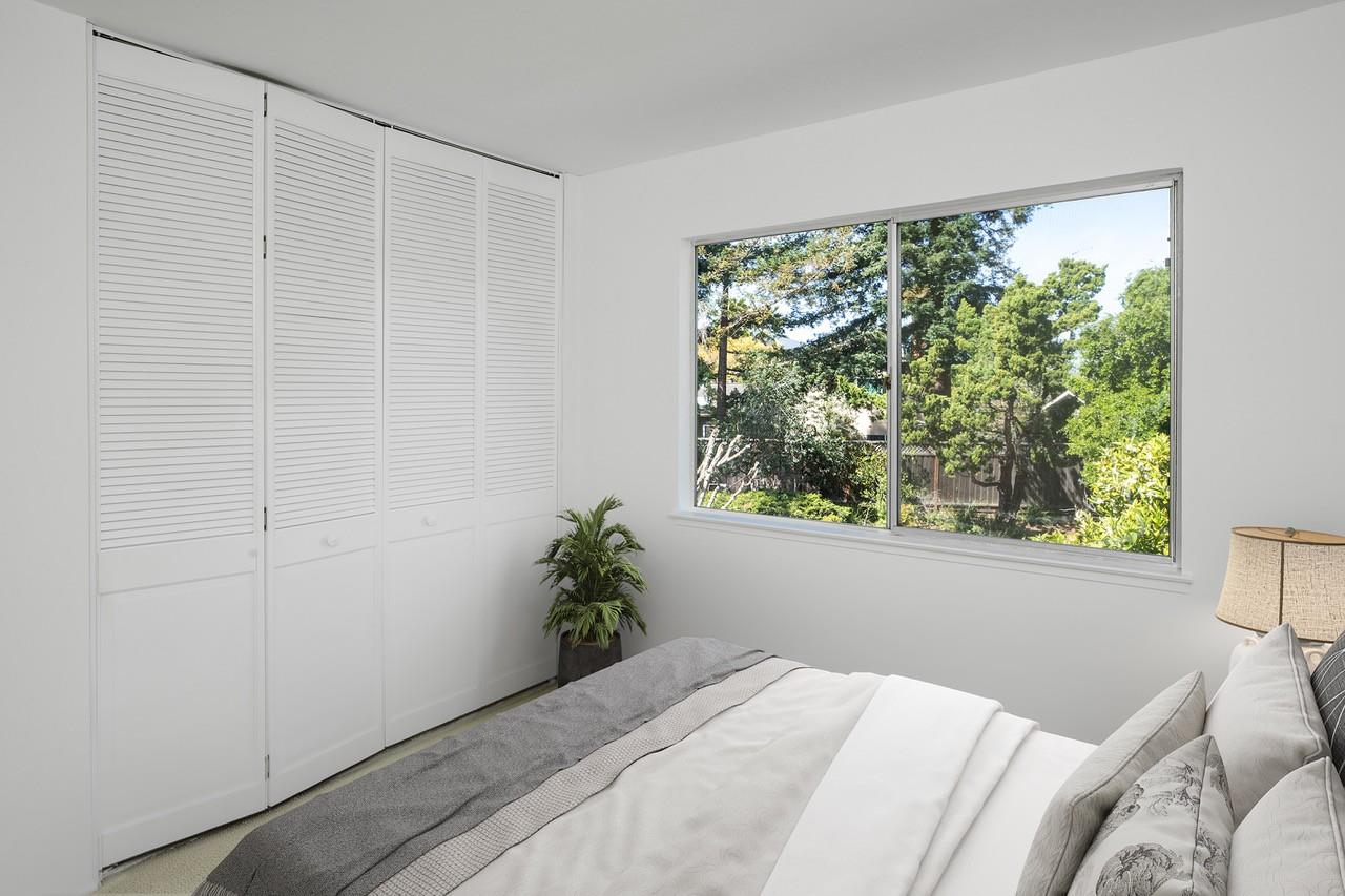 San Jose, California 95120, United States, 5 Bedrooms Bedrooms, ,3 BathroomsBathrooms,Residential,Pending,105221