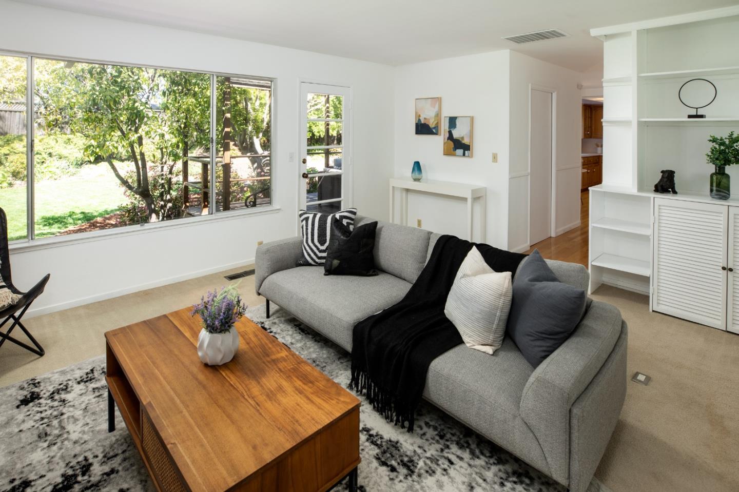 San Jose, California 95120, United States, 5 Bedrooms Bedrooms, ,3 BathroomsBathrooms,Residential,Pending,105221