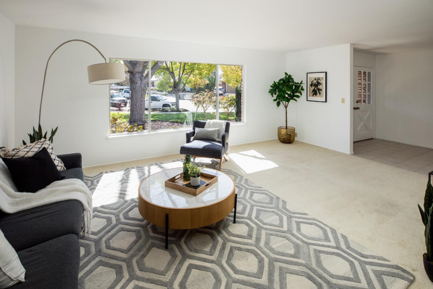 San Jose, California 95120, United States, 5 Bedrooms Bedrooms, ,3 BathroomsBathrooms,Residential,Pending,105221