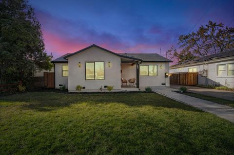 A home in Campbell