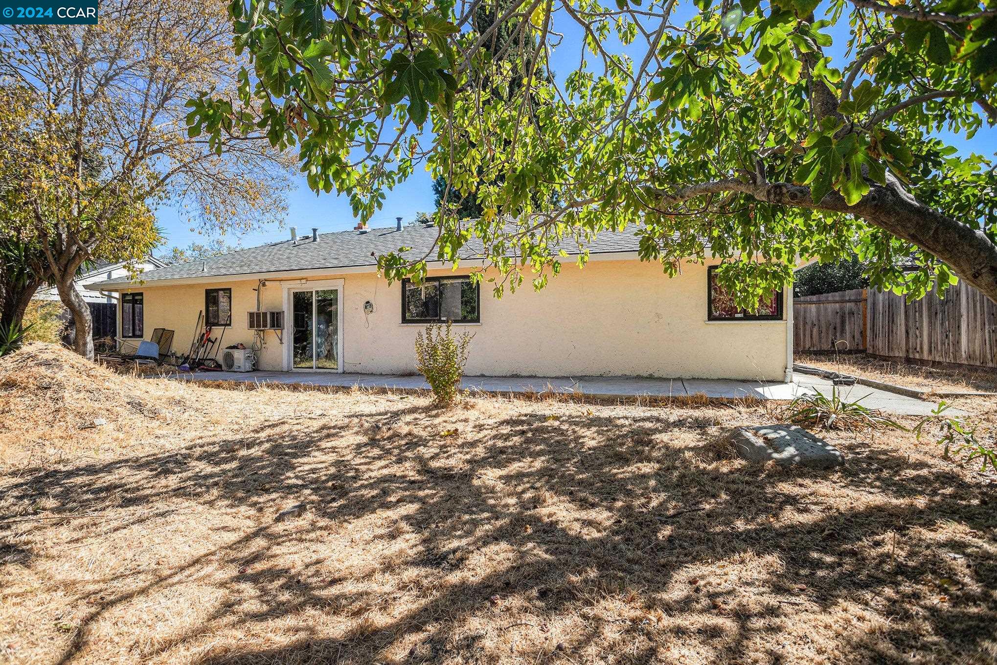 Pleasant Hill, California 94523, United States, 3 Bedrooms Bedrooms, ,1 BathroomBathrooms,Residential,Active,41815