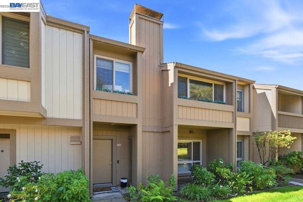 3349 Solomon Lane