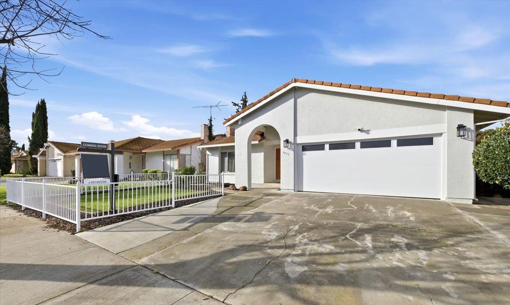 Photo of 4975 Chiles Drive, San Jose, CA 95136 (MLS # ML82029534)