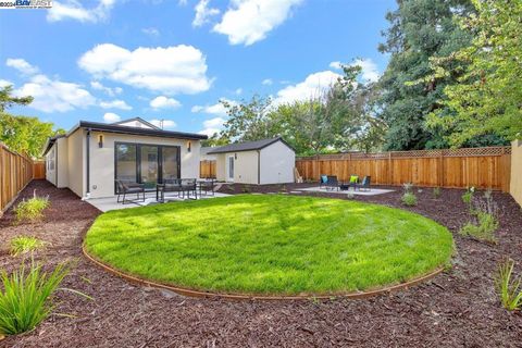 A home in Palo Alto