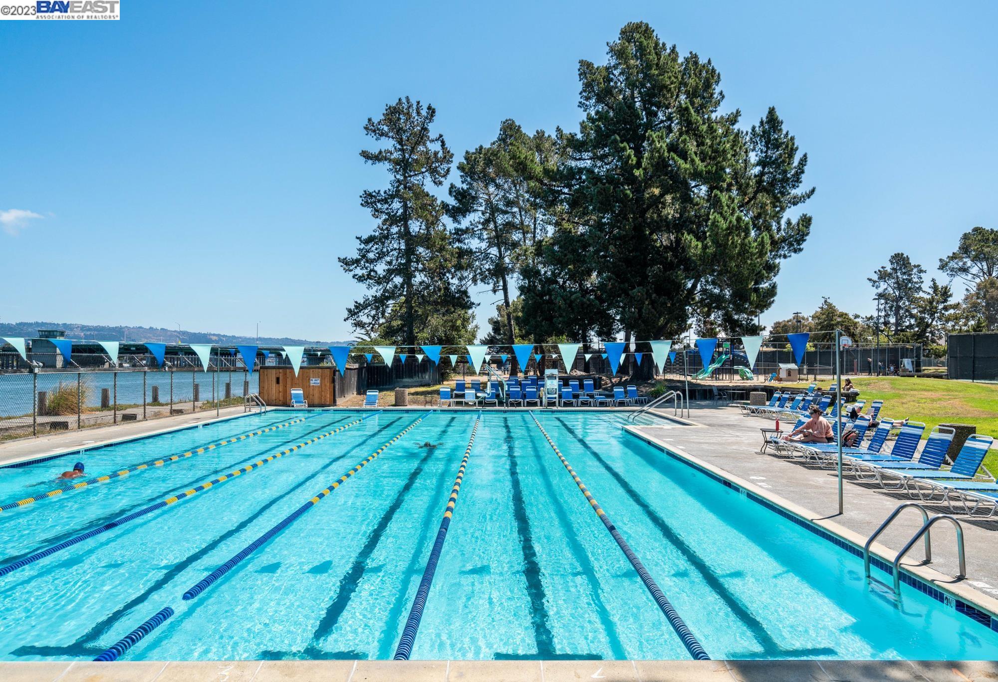 Alameda, California 94502, United States, ,Commercial,Pending,71148