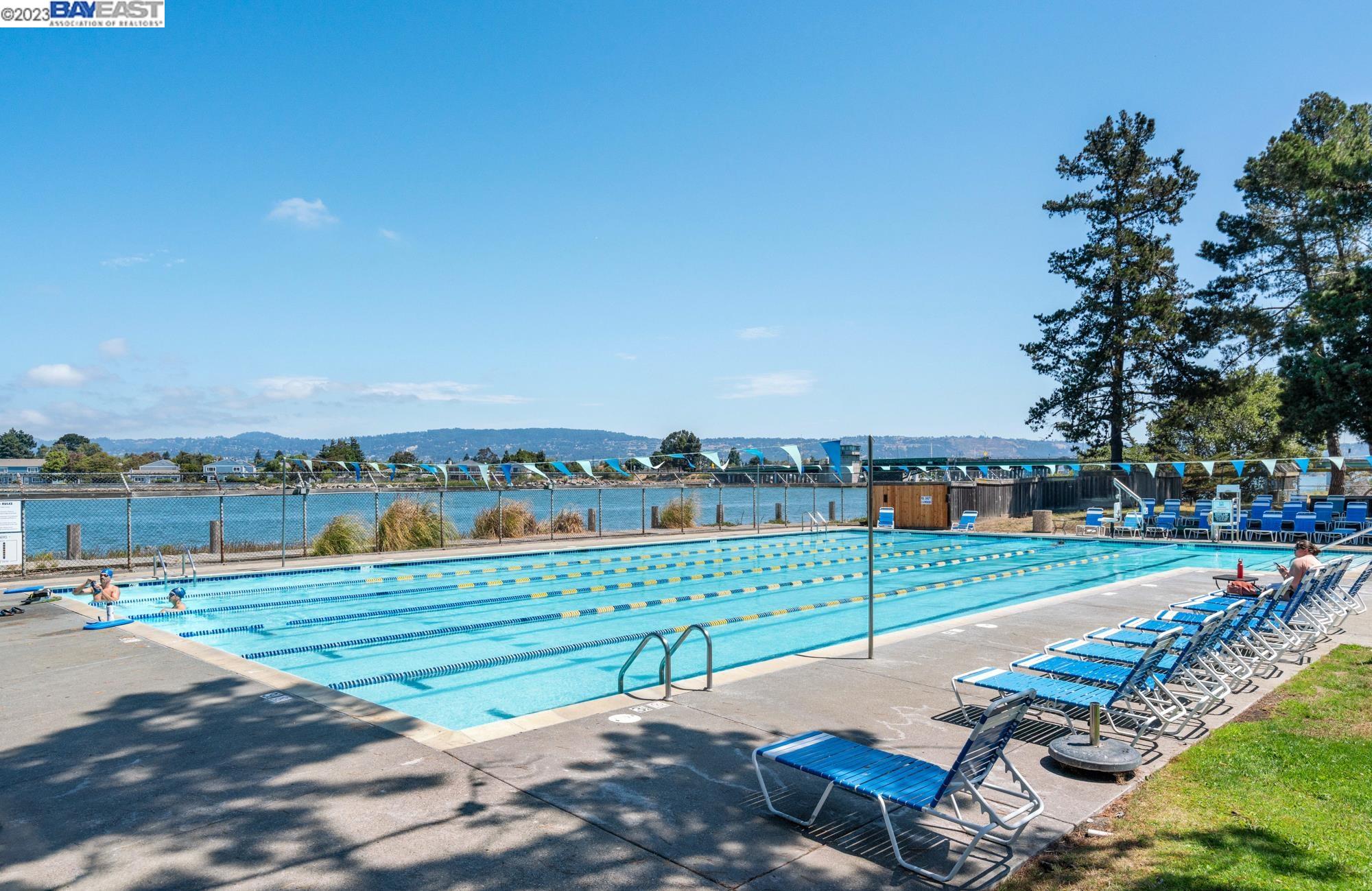 Alameda, California 94502, United States, ,Commercial,Pending,71148