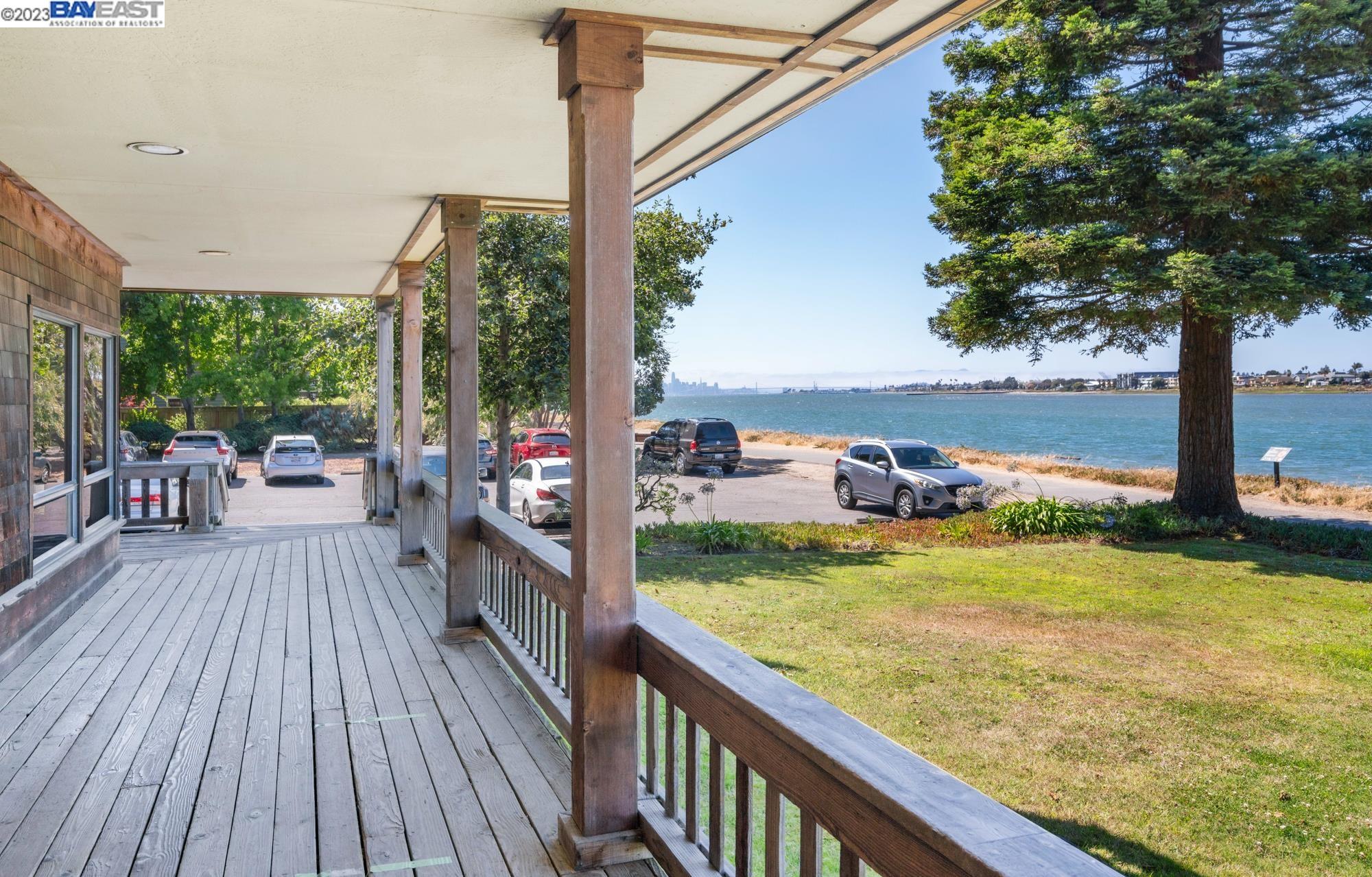 Alameda, California 94502, United States, ,Commercial,Pending,71148