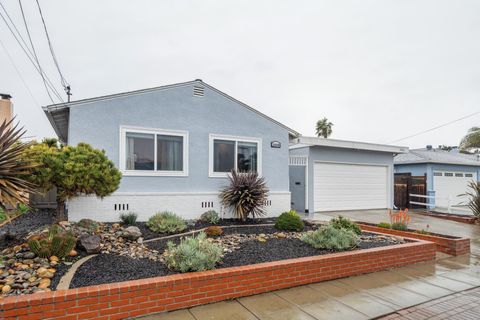 Photo of 26848 Eldridge Ave, Hayward, CA 94544 (MLS # 41120102)