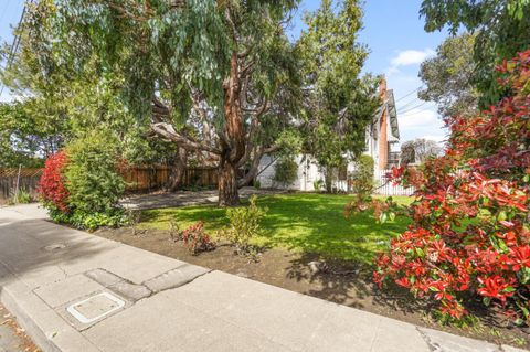 A home in Redwood City