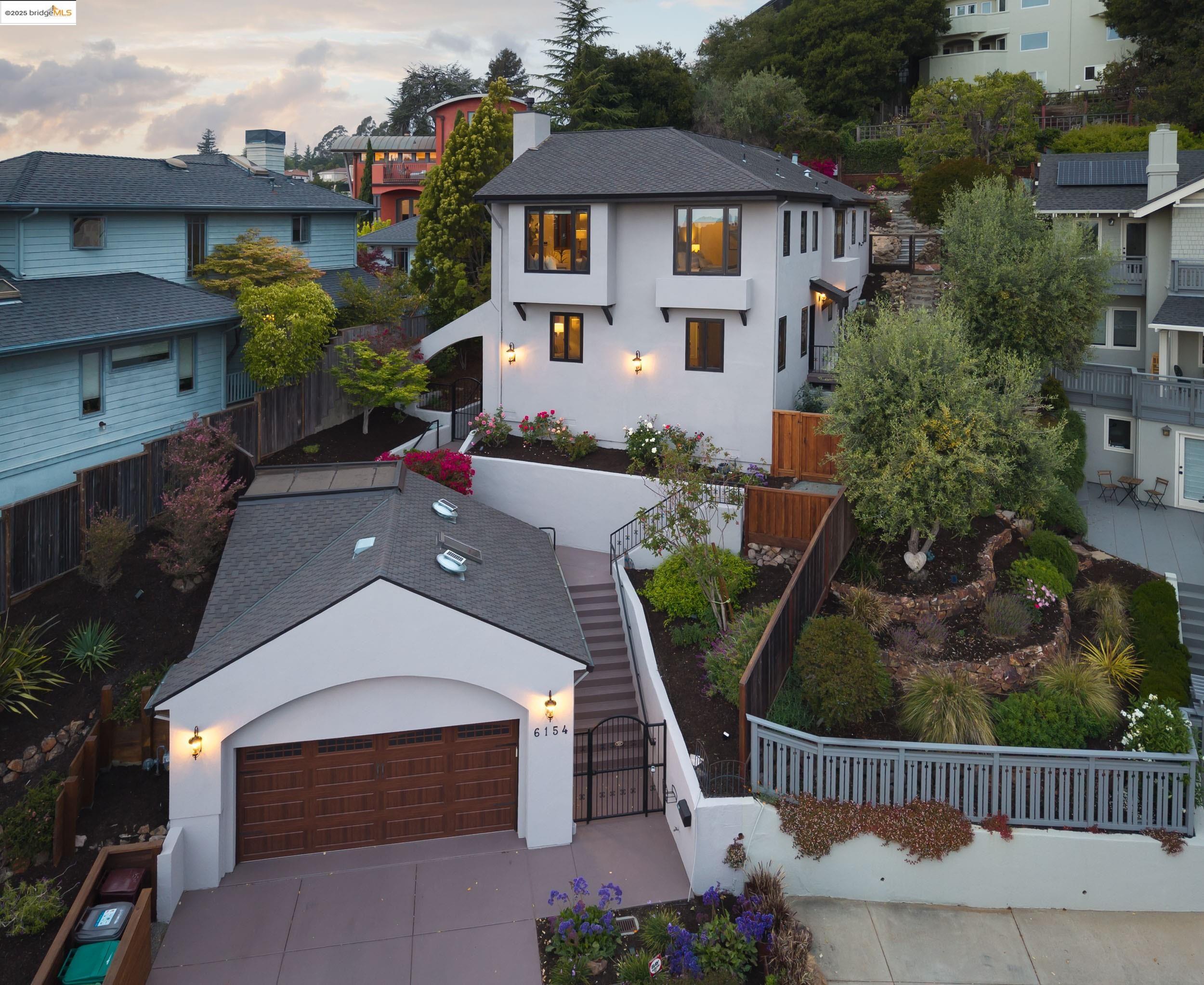 6154 Buena Vista Ave