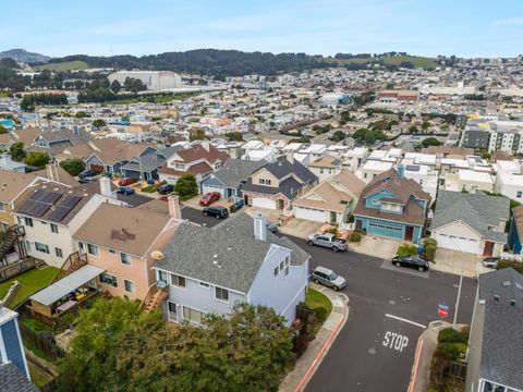 A home in Daly City