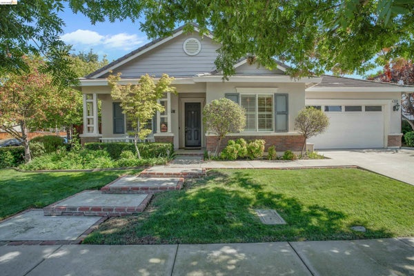 2345 COBALT LN, BRENTWOOD, CA 94513 - Image 9b0f87e84ae7fb0deba7d005b5c7610b/1253144033