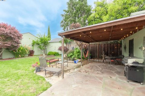 A home in San Leandro