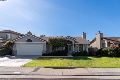 A home in Lathrop