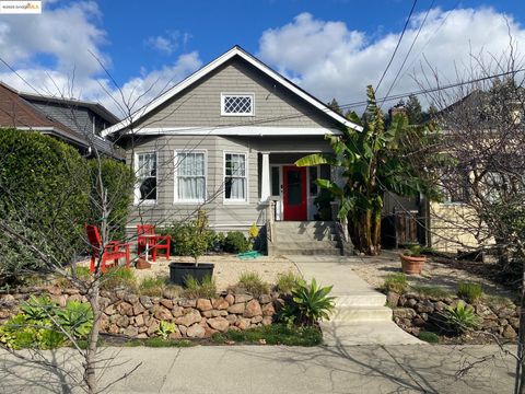 6104 Hillegass Ave, Oakland, CA 94618 - MLS#: 41090671