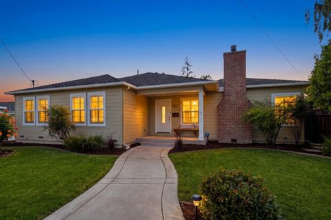 Photo of 2325 Park Avenue, Santa Clara, CA 95050 (MLS # ML82044654)