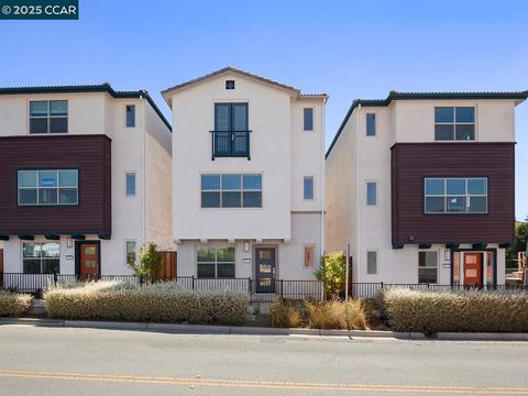 Photo of 2806 Chattleton Ln., San Pablo, CA 94806 (MLS # 41118904)