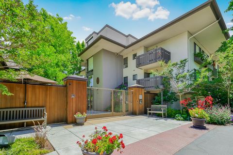 A home in Menlo Park