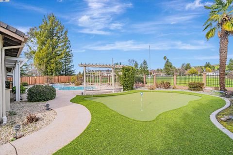 A home in San Ramon