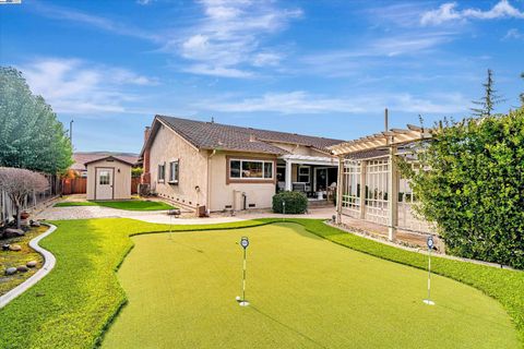 A home in San Ramon